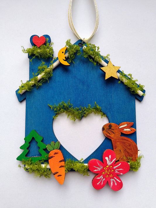 Osterhaus mit Hase