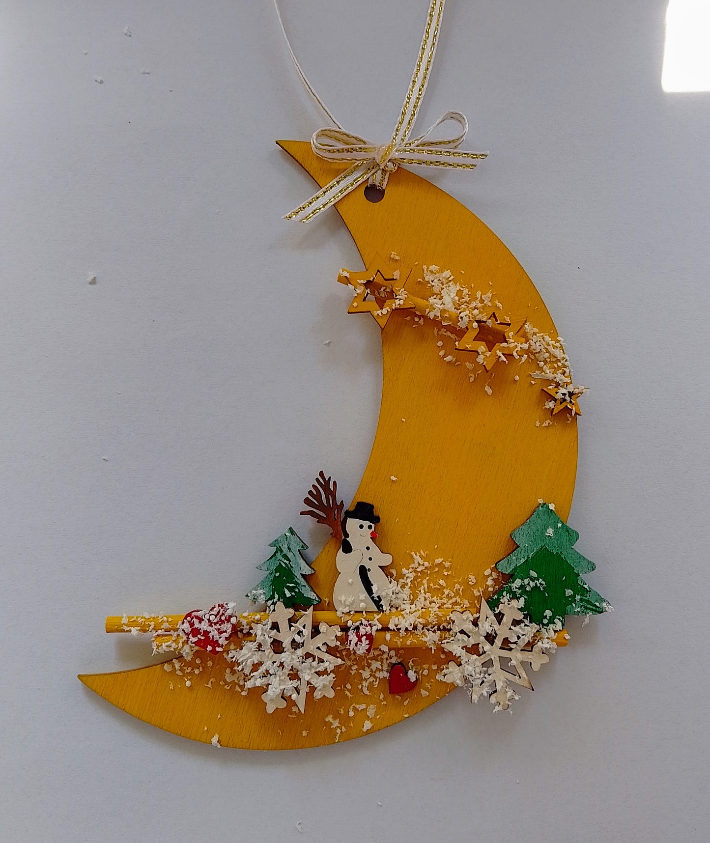 Halbmond mit Wintermotive